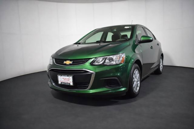 Used 2018 Chevrolet Sonic LT w/ Convenience Package image 1