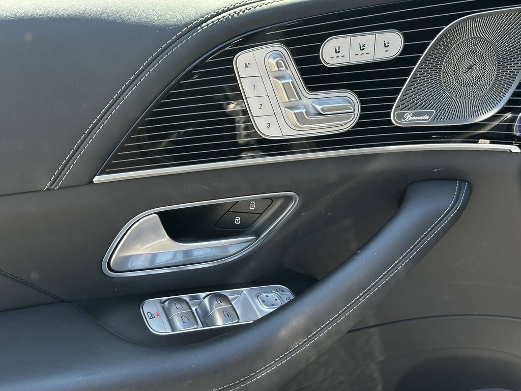 Certified 2024 Mercedes-Benz Maybach GLS 600 4MATIC image 12