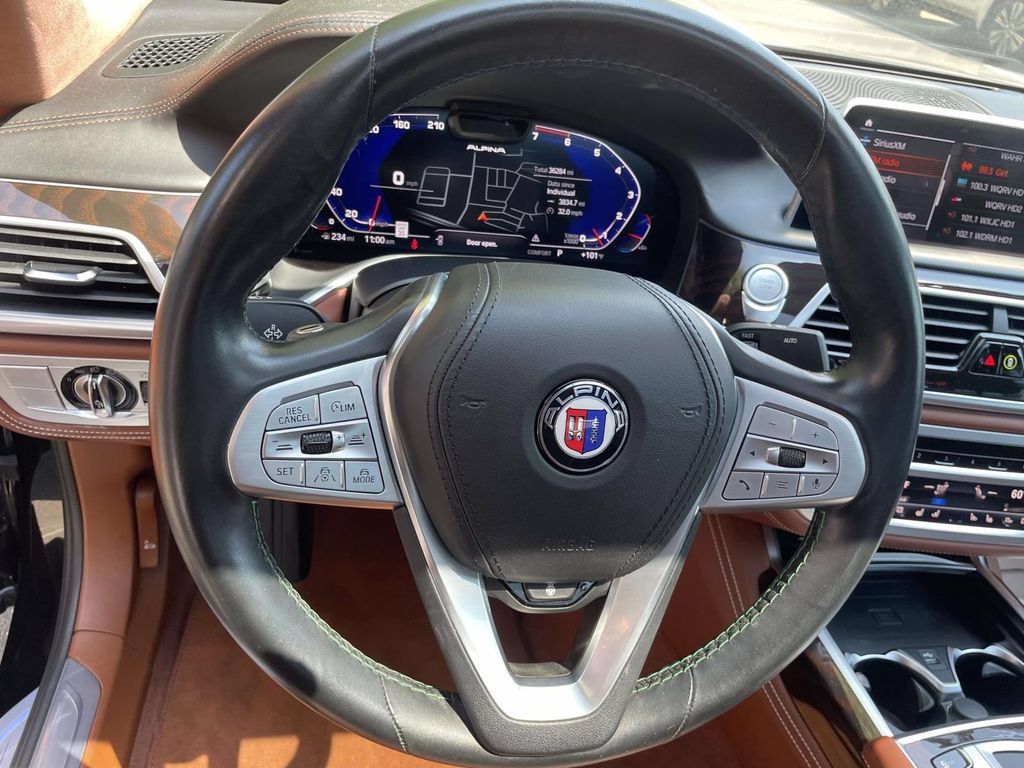 Used 2022 BMW ALPINA B7 xDrive w/ Luxury Rear Seating Package AWD/4WD image 15