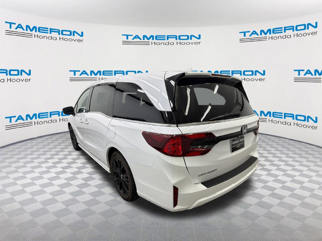 Used 2025 Honda Odyssey Sport-L image 3