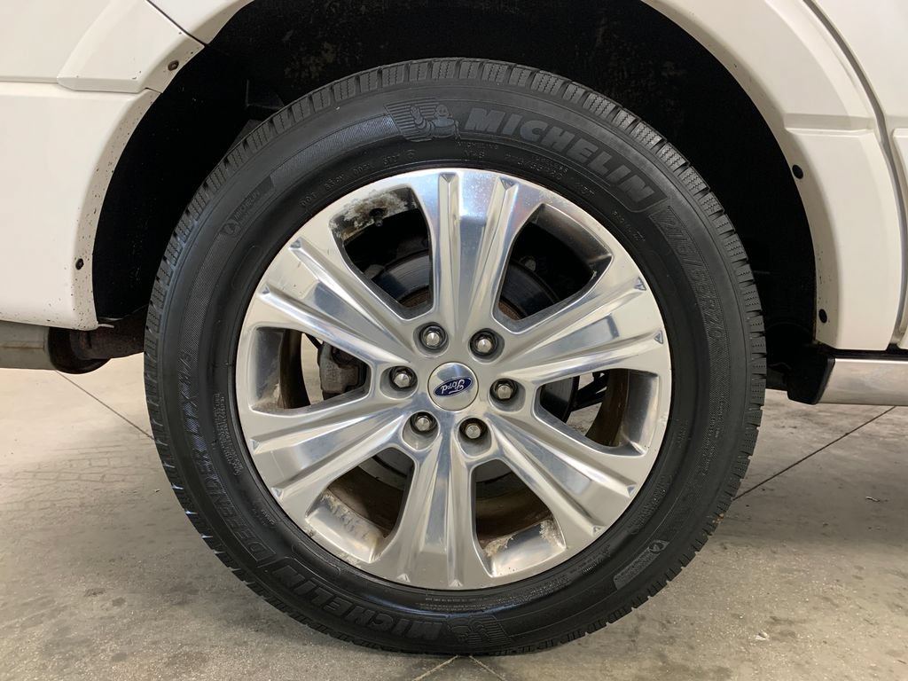 Used 2016 Ford Expedition Platinum AWD/4WD image 30