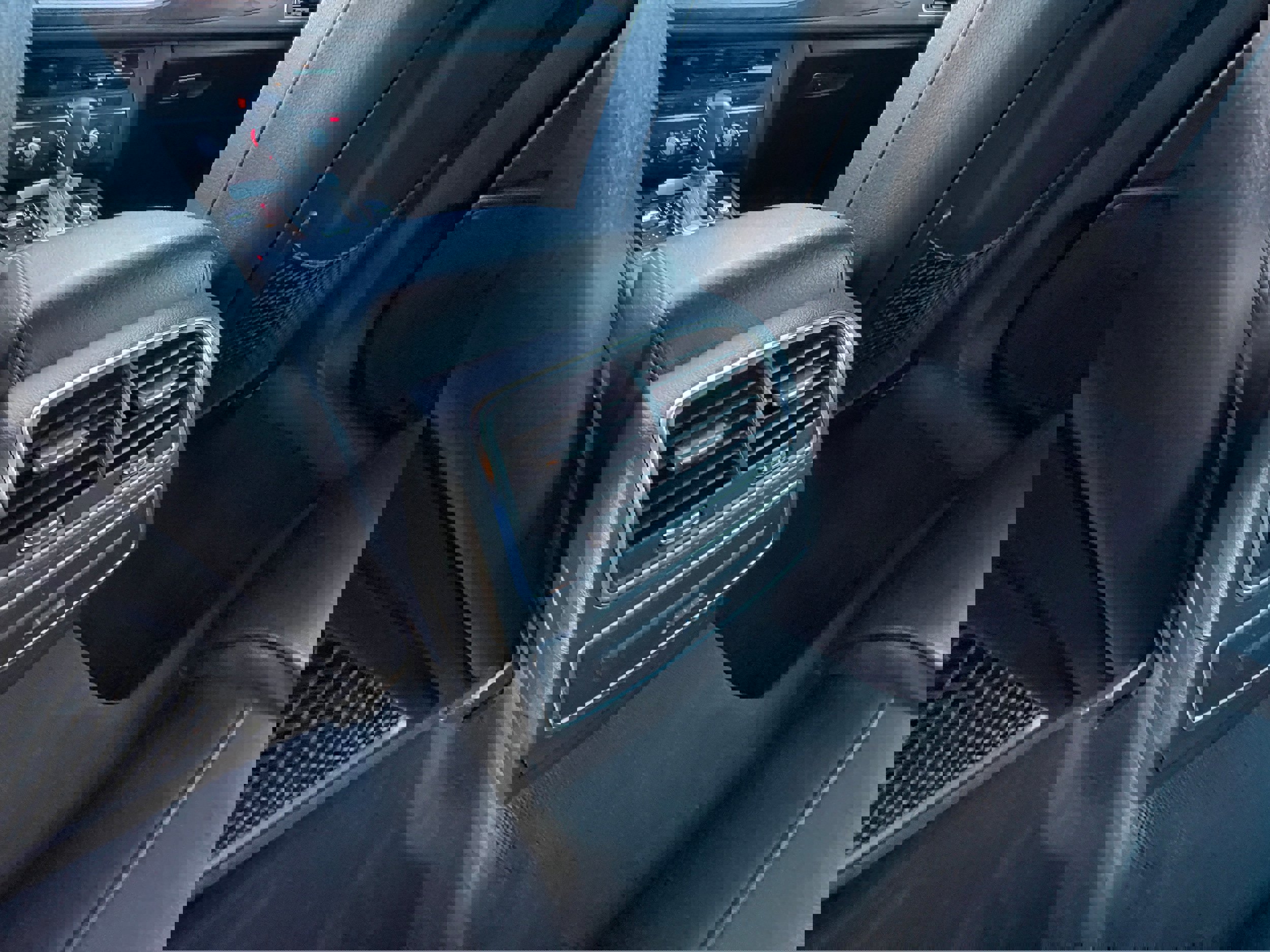 Used 2016 Audi A6 2.0T Premium image 25