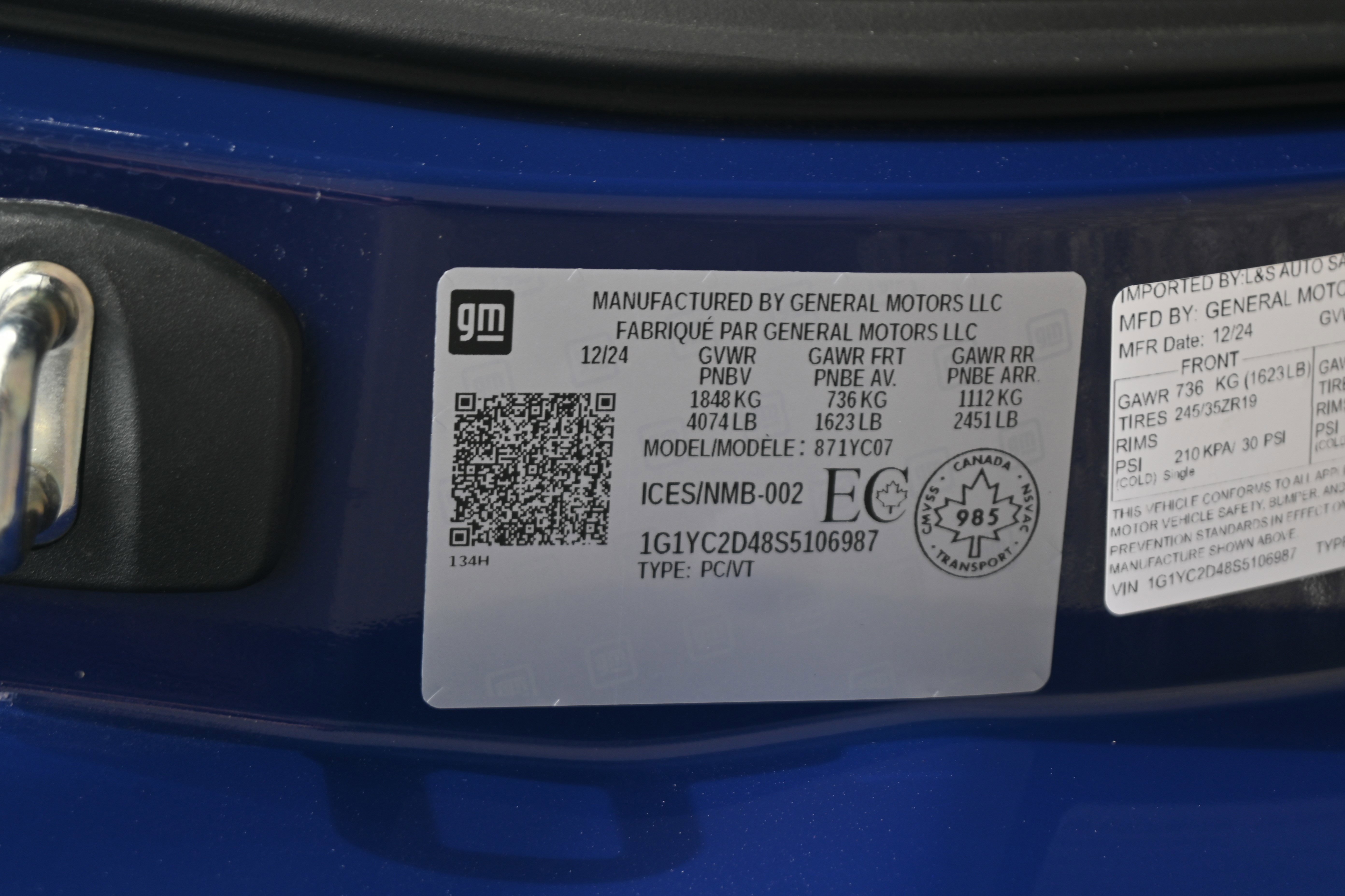 Used 2025 Chevrolet Corvette Stingray Premium Cpe w/ Z51 Performance Package image 38