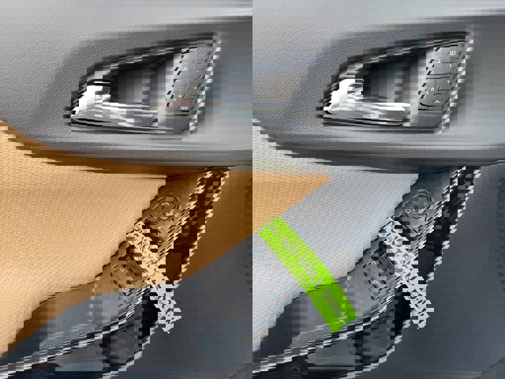 New 2026 Chevrolet Equinox ACTIV w/ Convenience Package III image 15