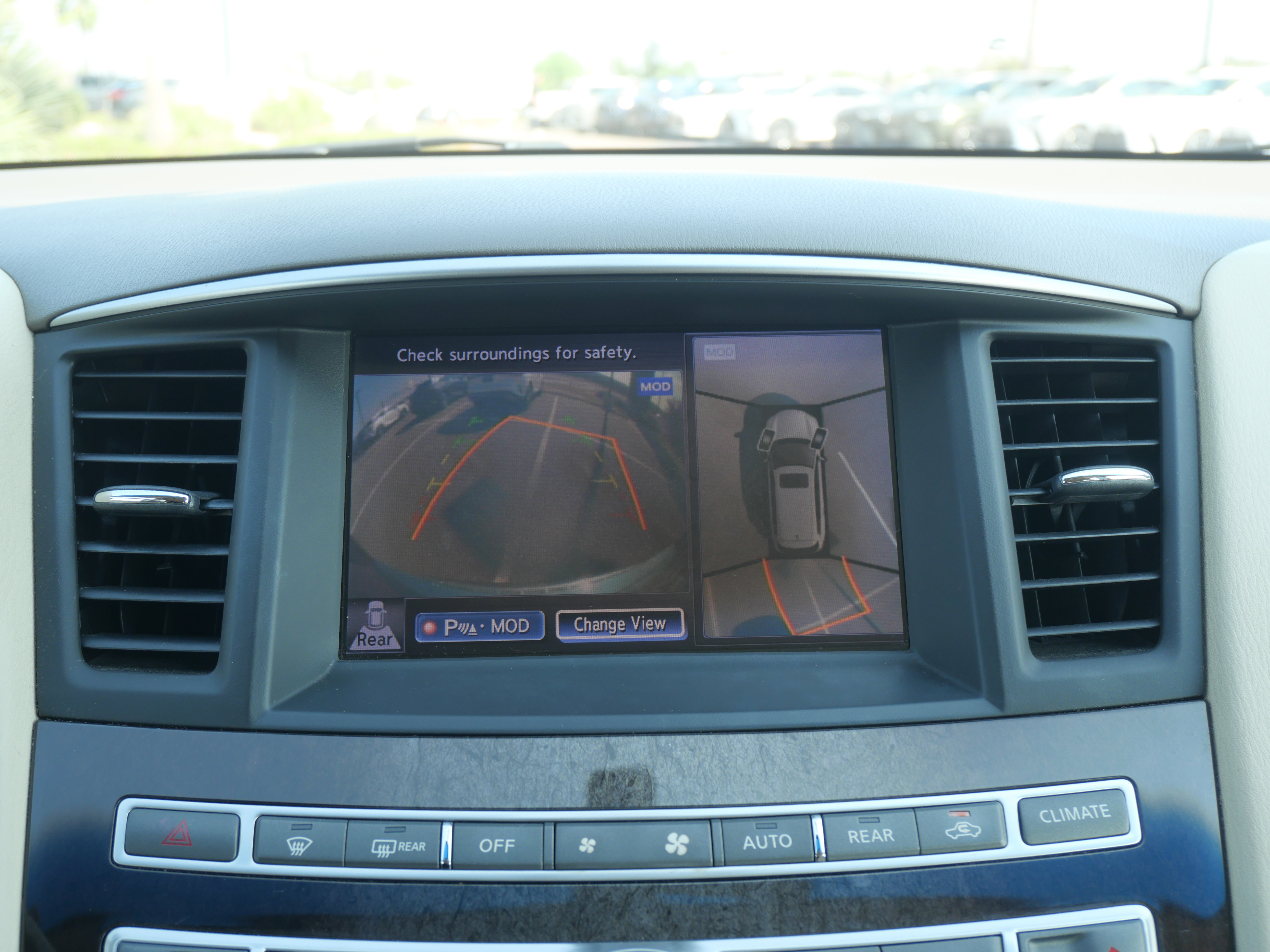 Used 2013 INFINITI JX35 AWD w/ Premium Pkg image 18