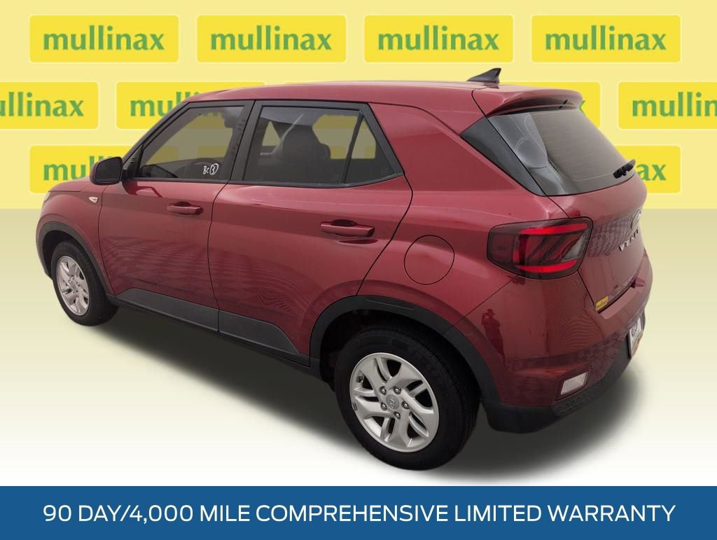 Used 2021 Hyundai Venue SE image 9