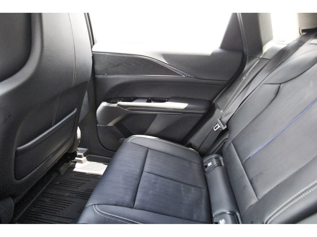 Certified 2024 Cadillac Lyriq Sport RWD image 12