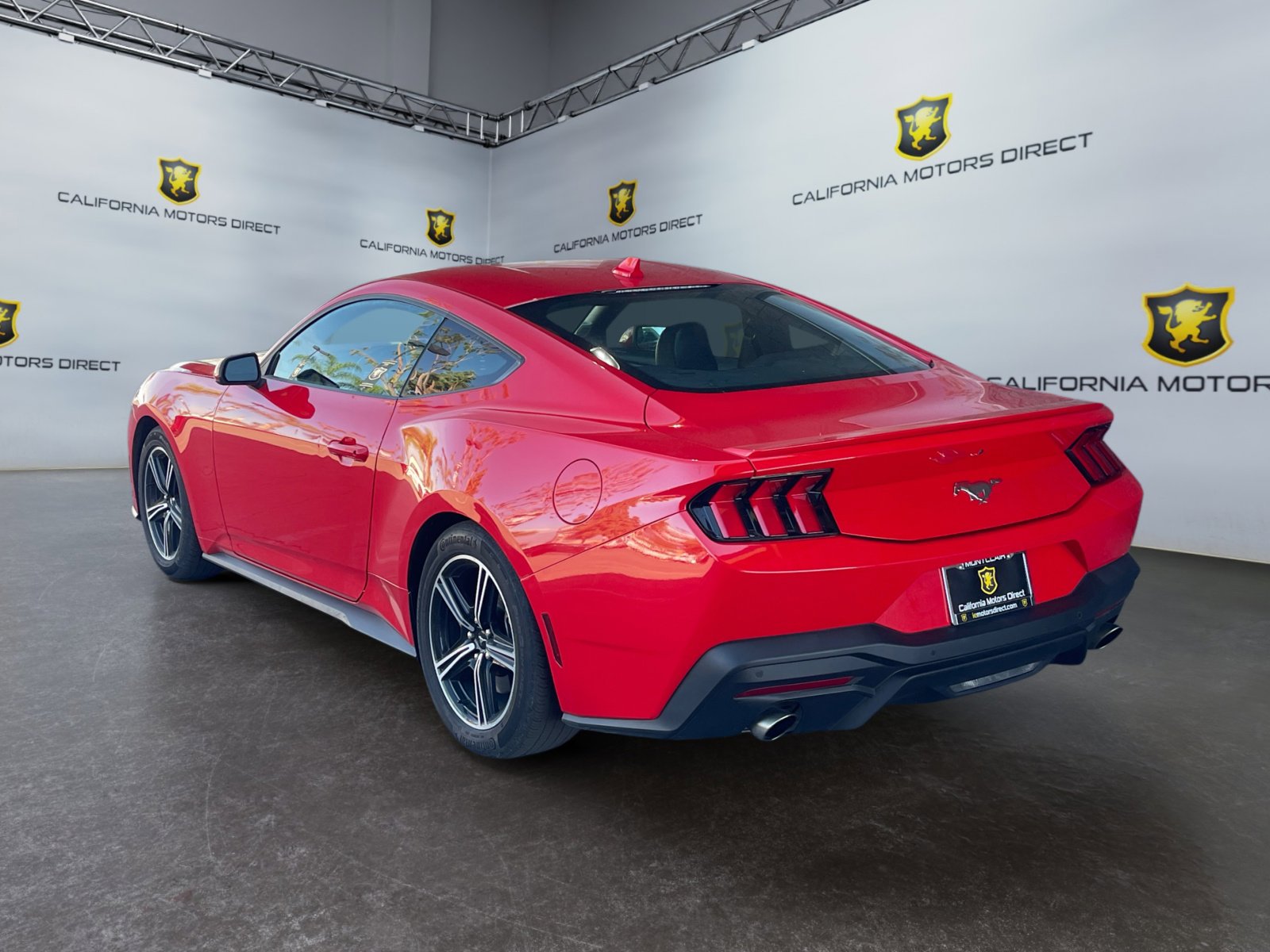 Used 2024 Ford Mustang Premium image 3