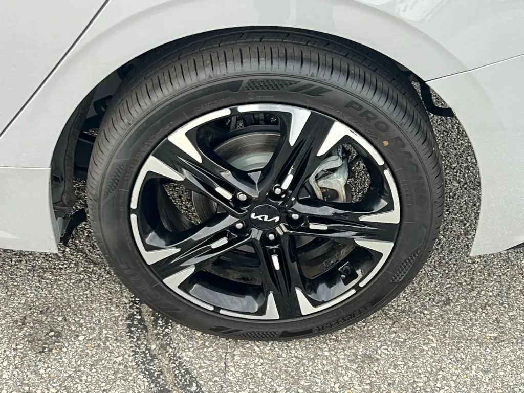 Used 2022 Kia K5 GT-Line w/ GT-Line Awd Premium Package image 36