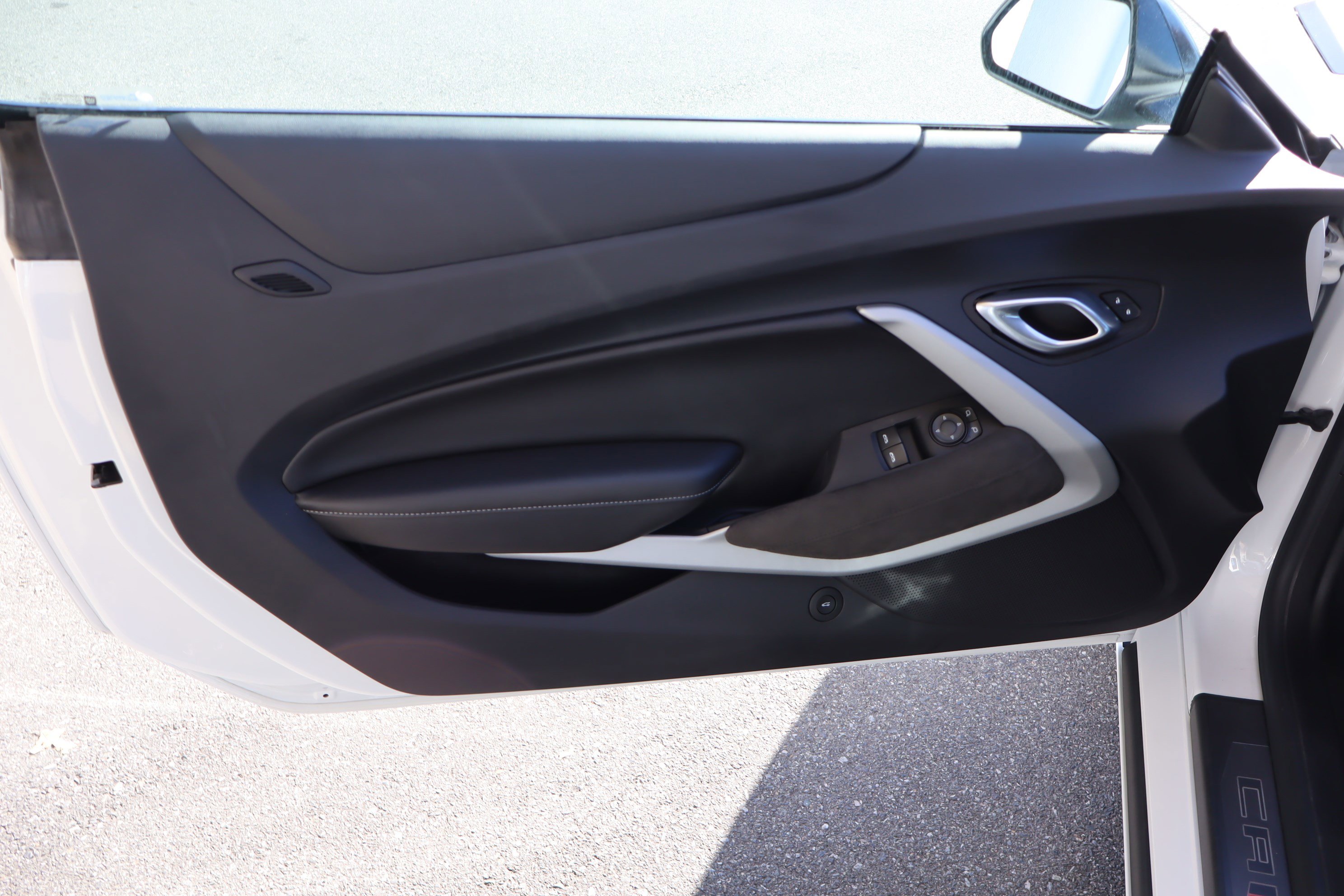 Used 2022 Chevrolet Camaro SS image 13