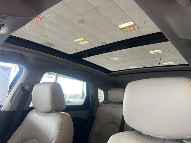 Used 2015 Cadillac SRX Performance w/ Driver Awareness Package FWD image 31