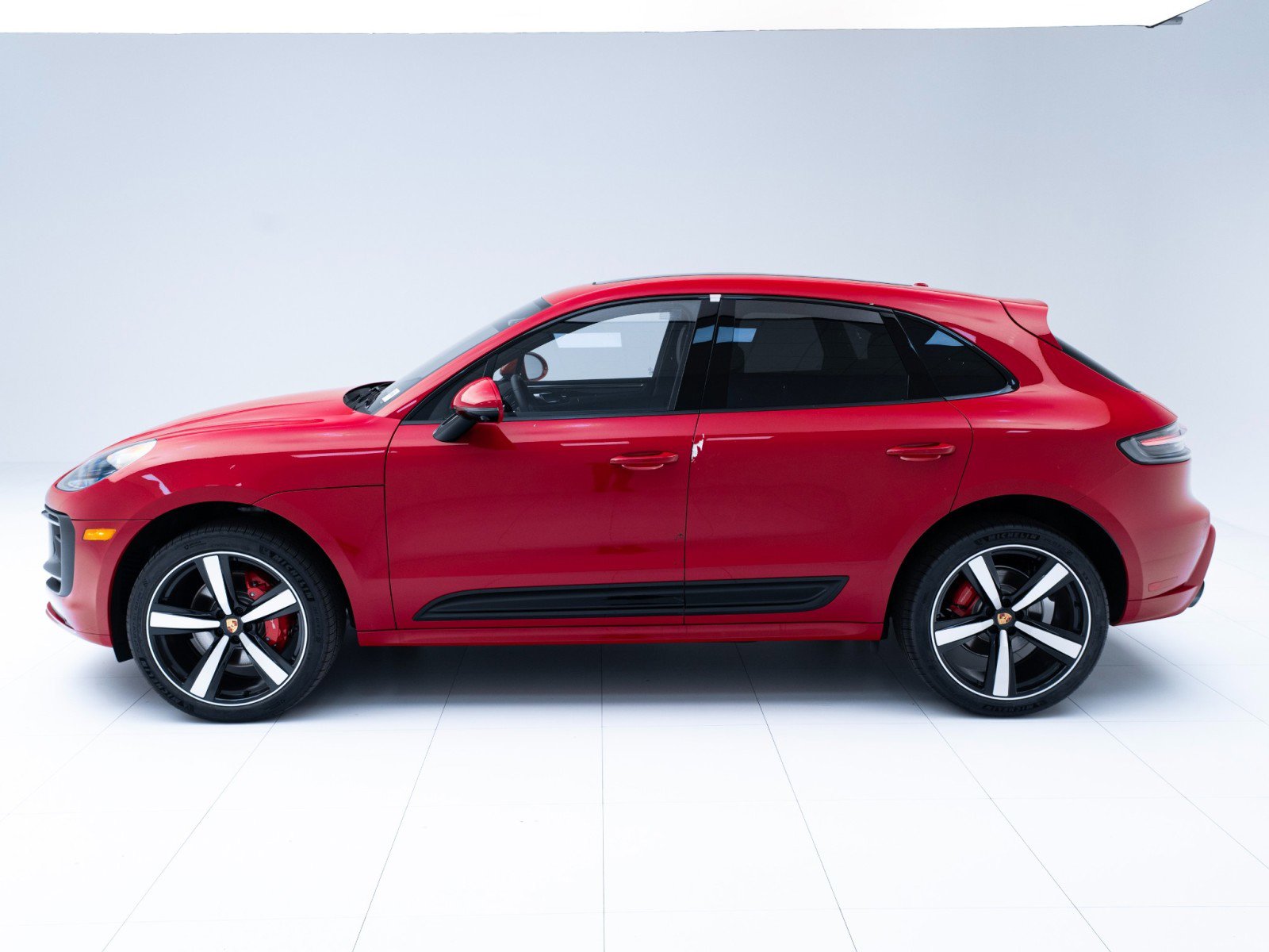 New 2026 Porsche Macan S AWD/4WD image 2