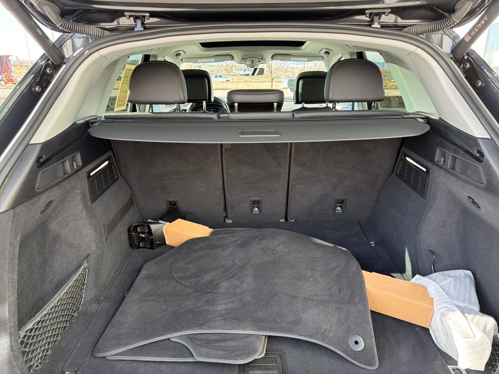 Used 2023 Audi Q5 2.0T Premium w/ Convenience Package image 23