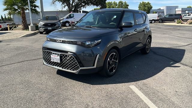 Used 2023 Kia Soul EX FWD image 7