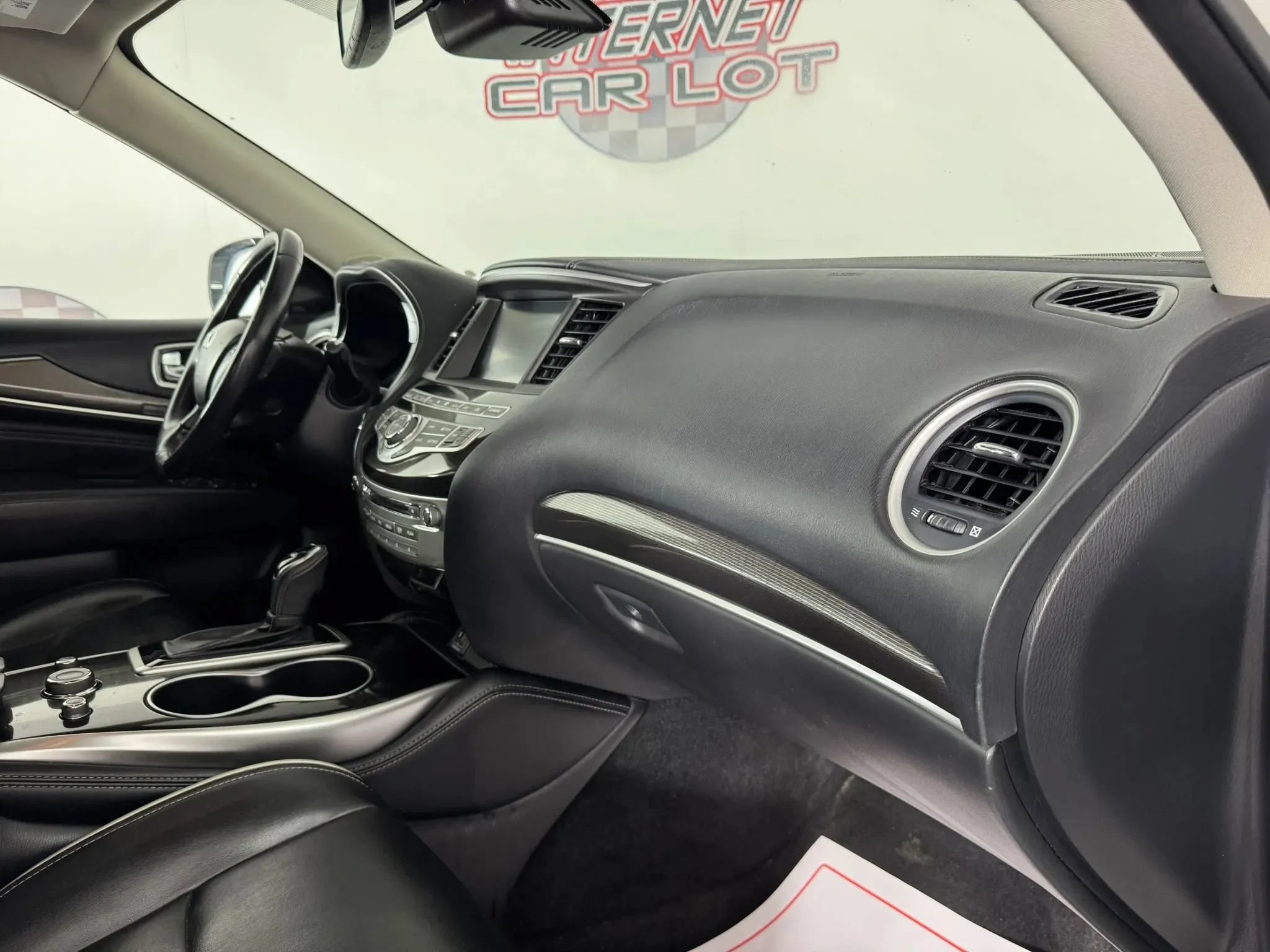 Used 2019 INFINITI QX60 Luxe AWD/4WD image 12