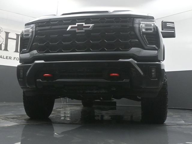 New 2026 Chevrolet Silverado 2500 ZR2 w/ LPO, Dark Essentials Package image 4