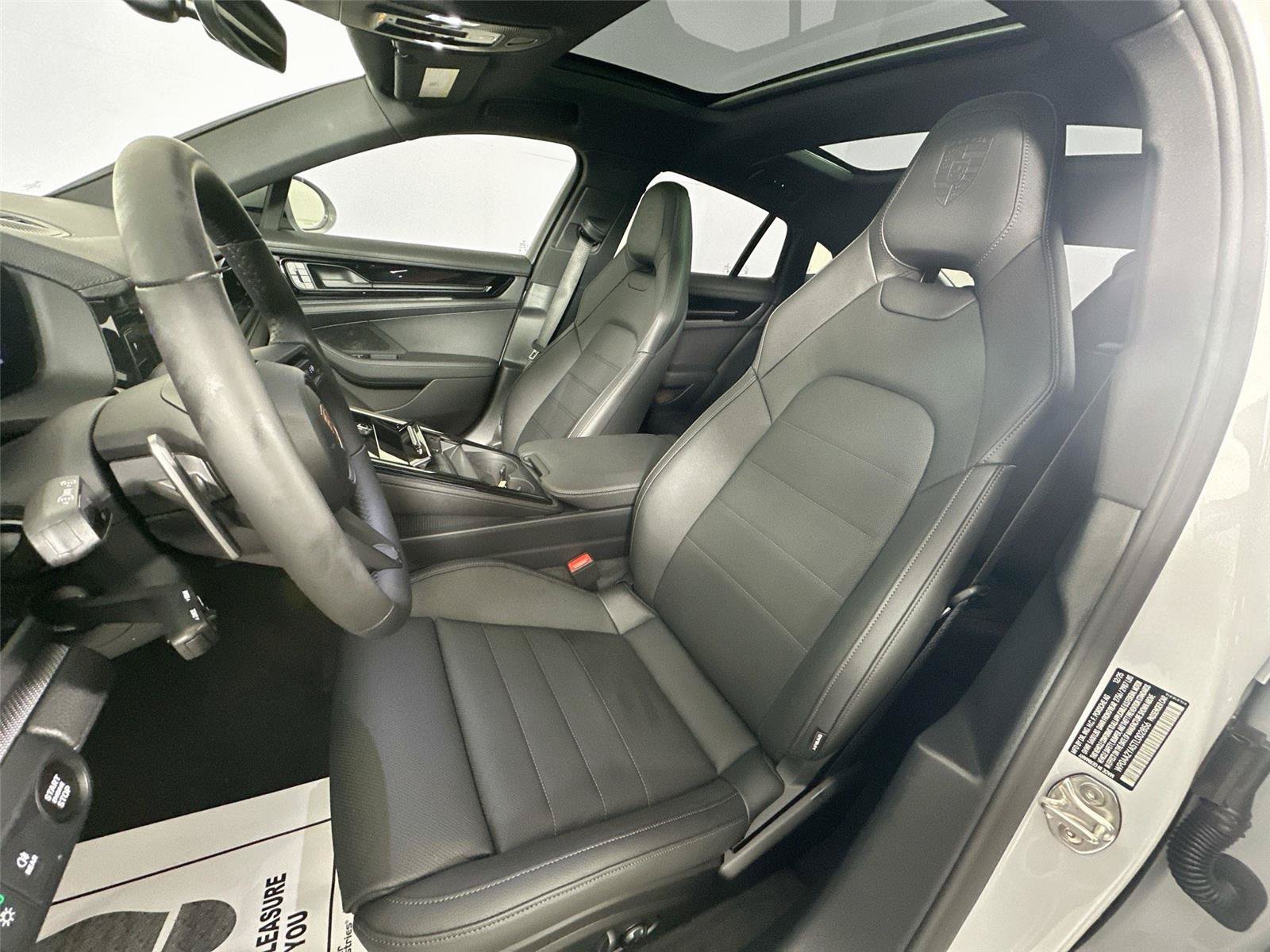 Certified 2026 Porsche Panamera 4 AWD/4WD image 5