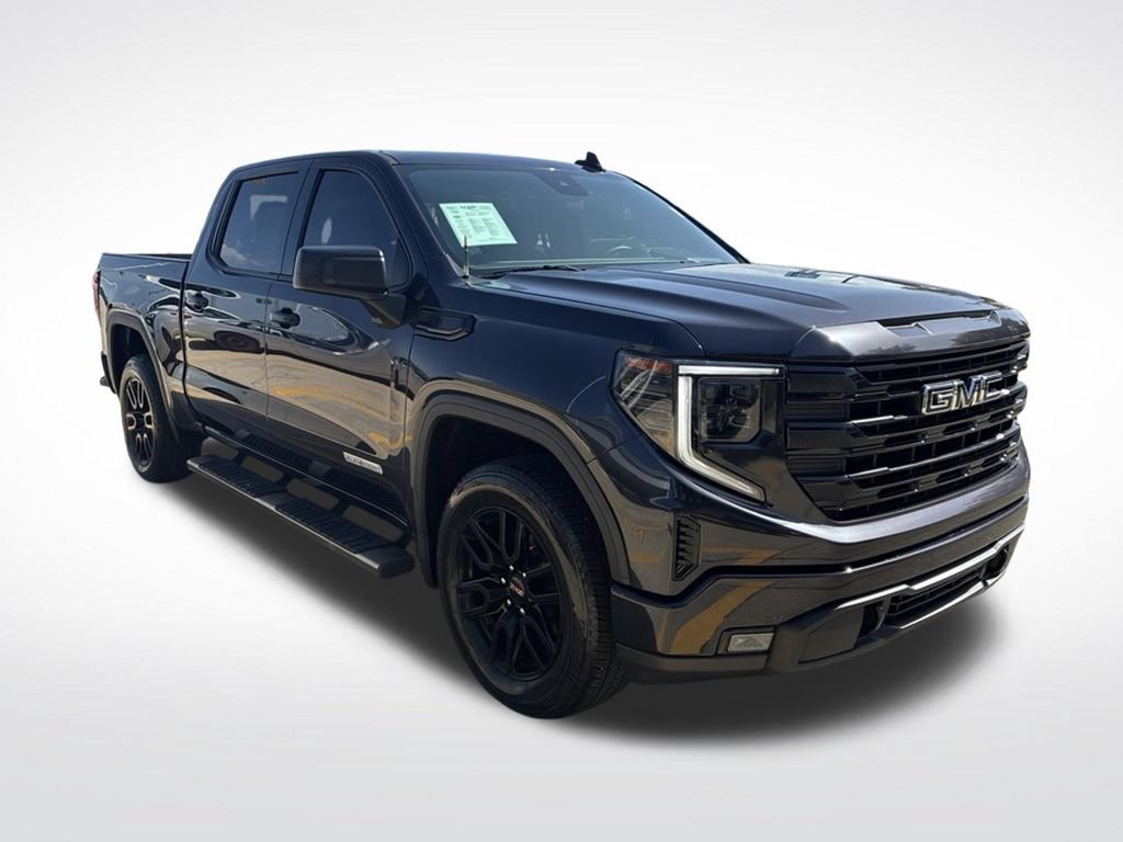 Used 2023 GMC Sierra 1500 Elevation RWD image 3