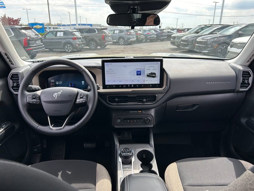 Used 2025 Ford Bronco Sport Big Bend w/ Convenience Package image 9