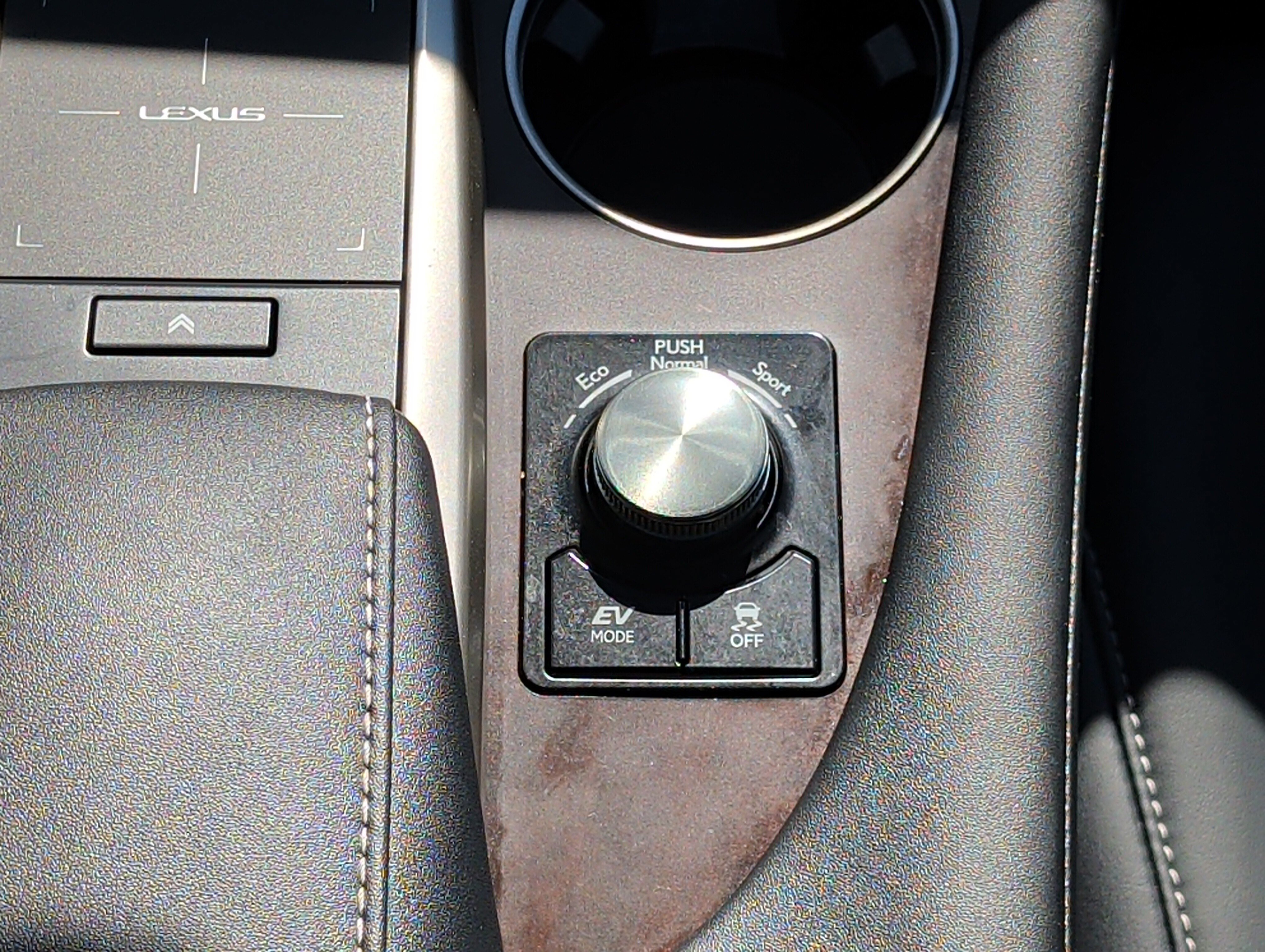 Used 2021 Lexus RX 450h AWD w/ Premium Package image 27