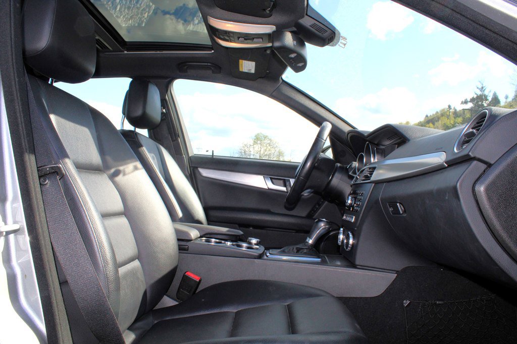 Used 2012 Mercedes-Benz C 300 4MATIC Sedan image 18