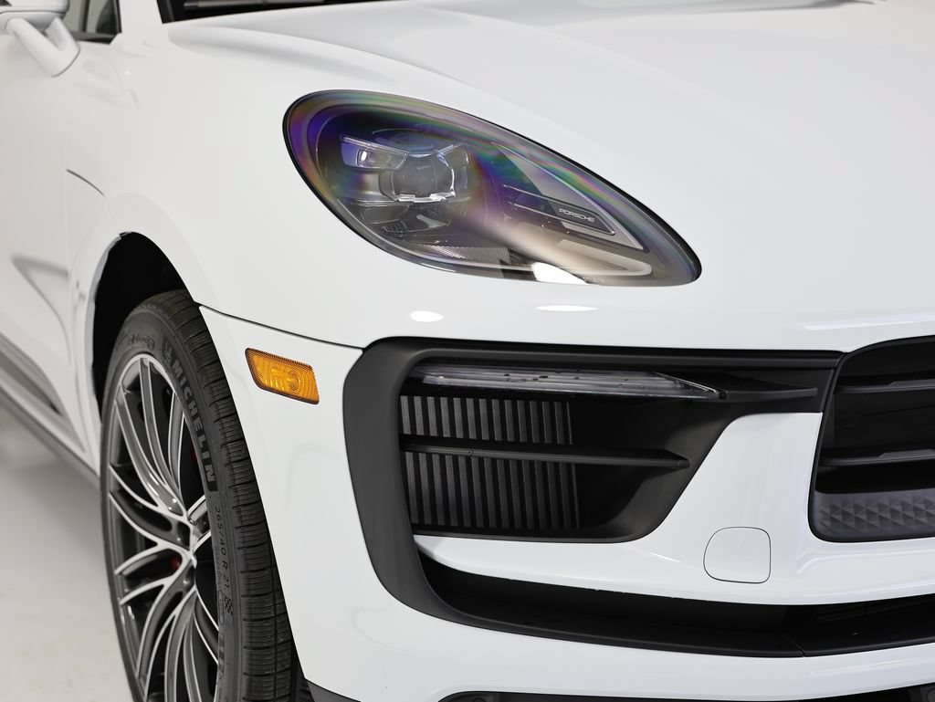 New 2026 Porsche Macan S AWD/4WD image 16
