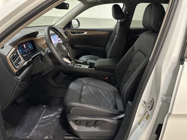 New 2026 Volkswagen Atlas SE image 16