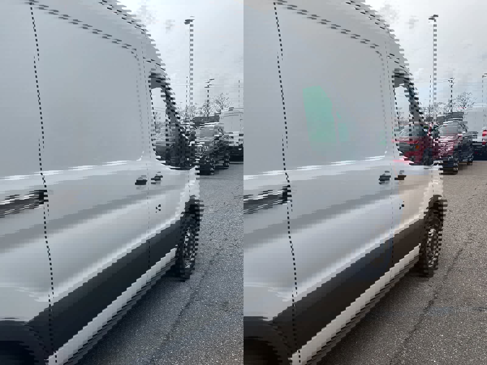 Used 2017 Ford Transit 150 130 Medium Roof image 8