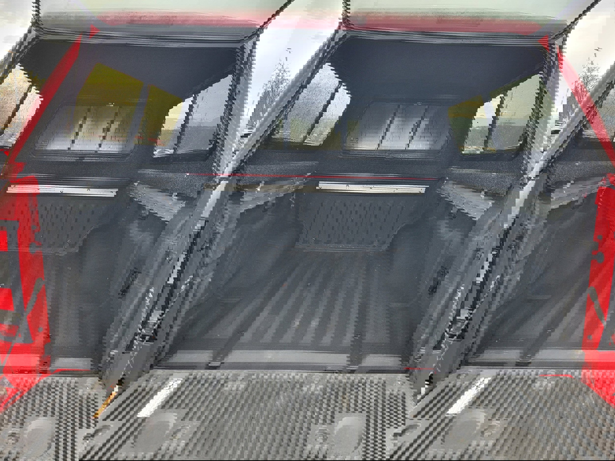 Used 2022 Nissan Frontier SV image 12