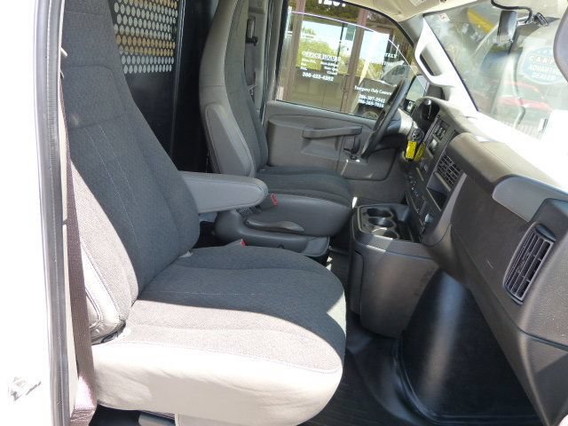Used 2024 GMC Savana 2500 w/ Driver Convenience Package RWD image 24