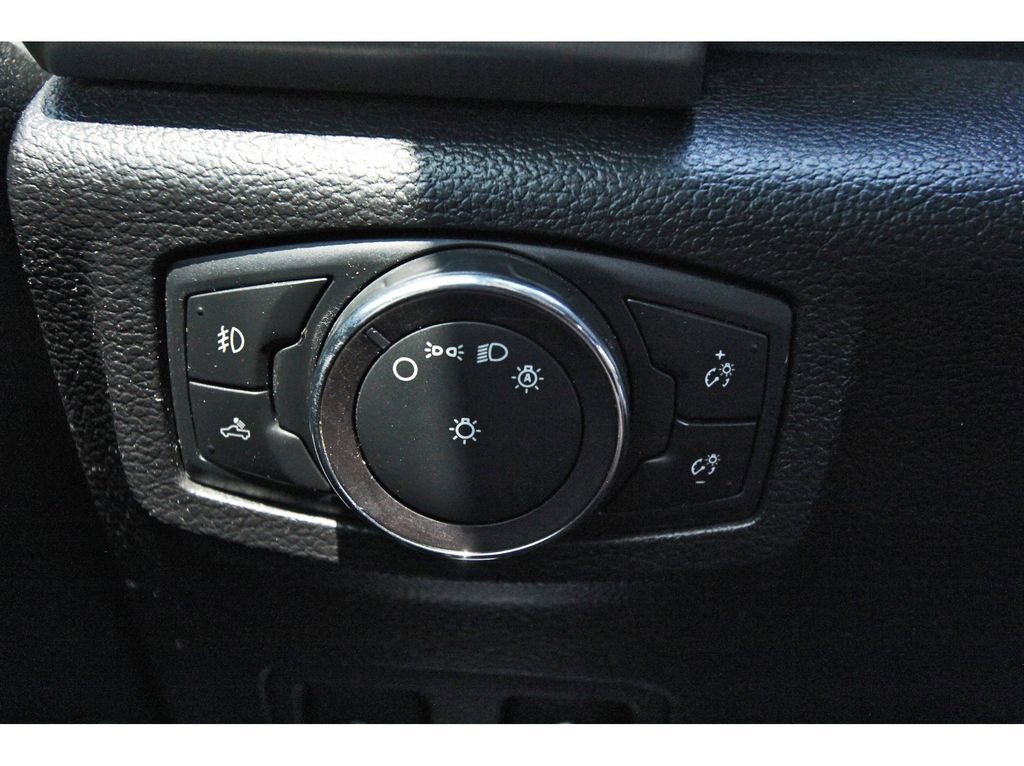 Used 2019 Ford F350 Platinum w/ Platinum Ultimate Package image 19
