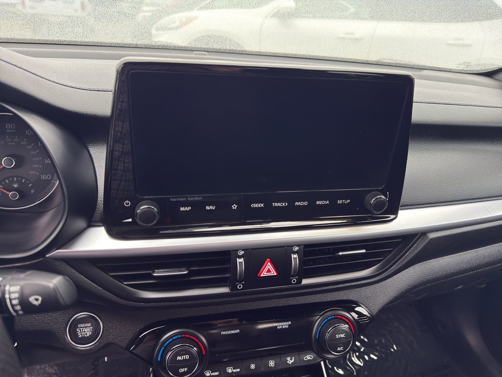 Used 2023 Kia Forte GT-Line w/ GT-Line Premium Package FWD image 15
