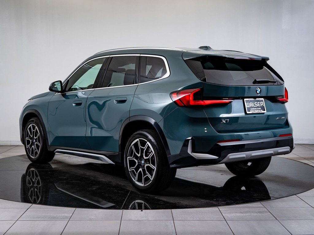 Certified 2025 BMW X1 xDrive28i image 10