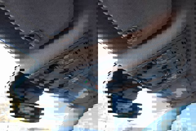 Used 2022 Cadillac Escalade ESV Premium Luxury Platinum image 32