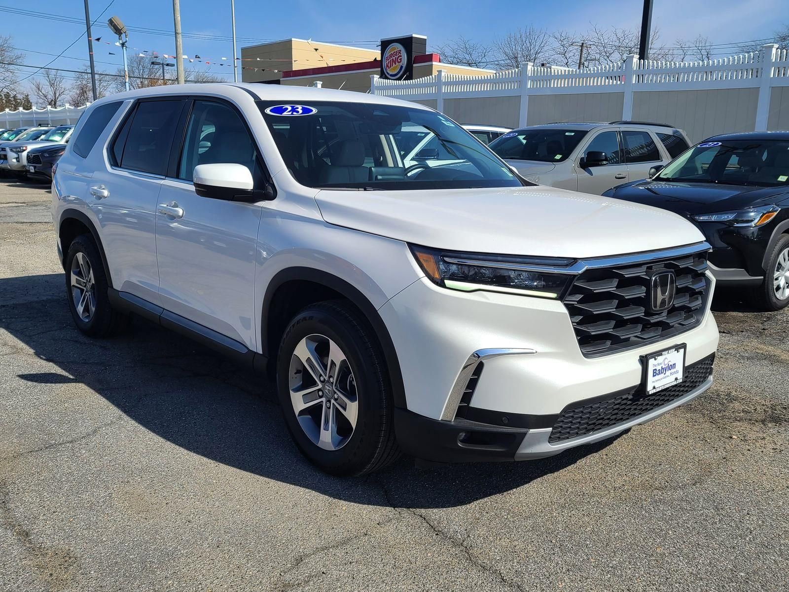 Used 2023 Honda Pilot EX-L image 7
