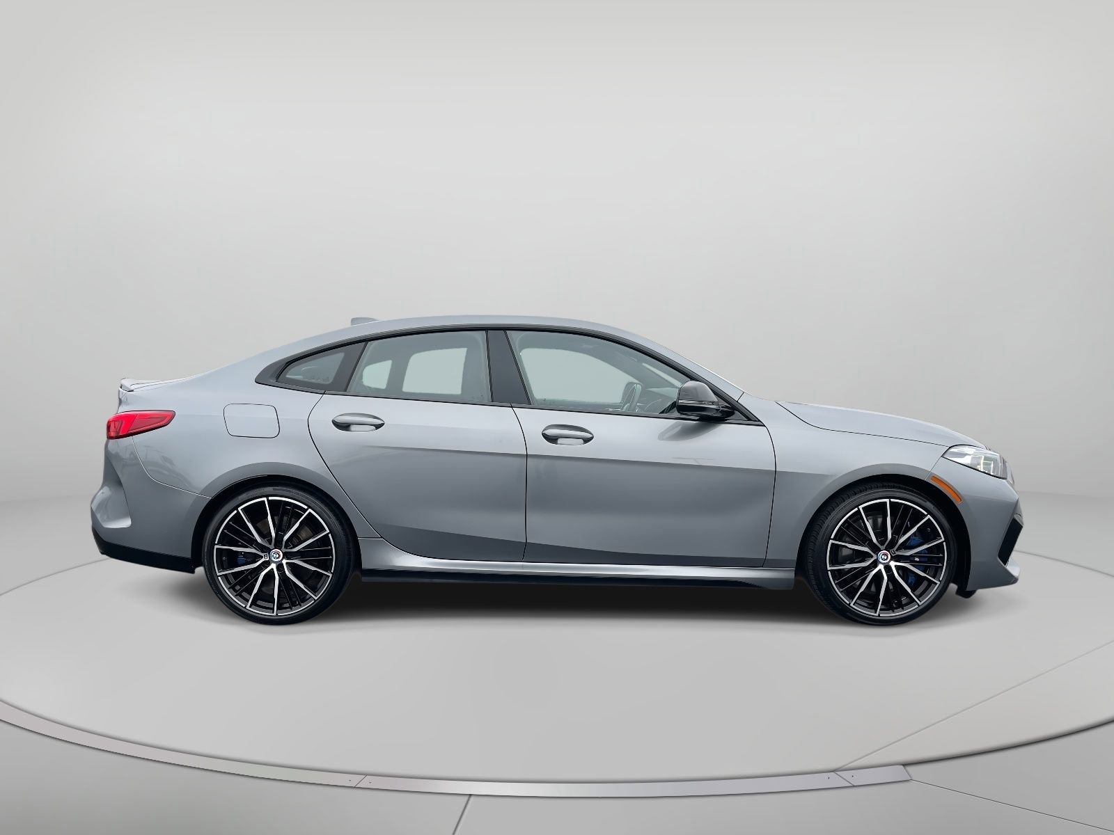 Used 2022 BMW M235i xDrive Gran Coupe image 2