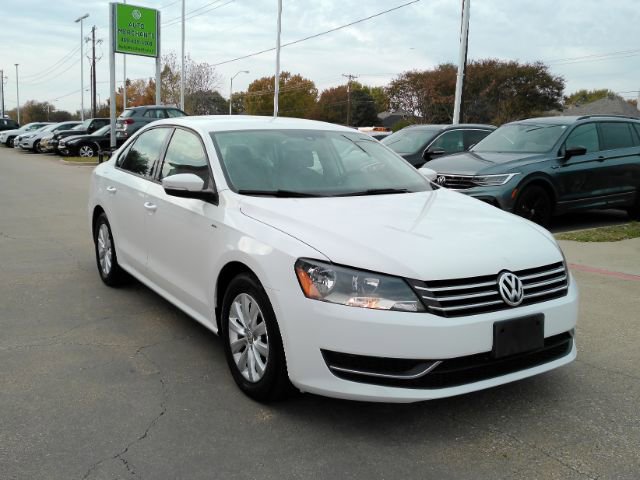 Used 2014 Volkswagen Passat 1.8T Wolfsburg Edition image 4