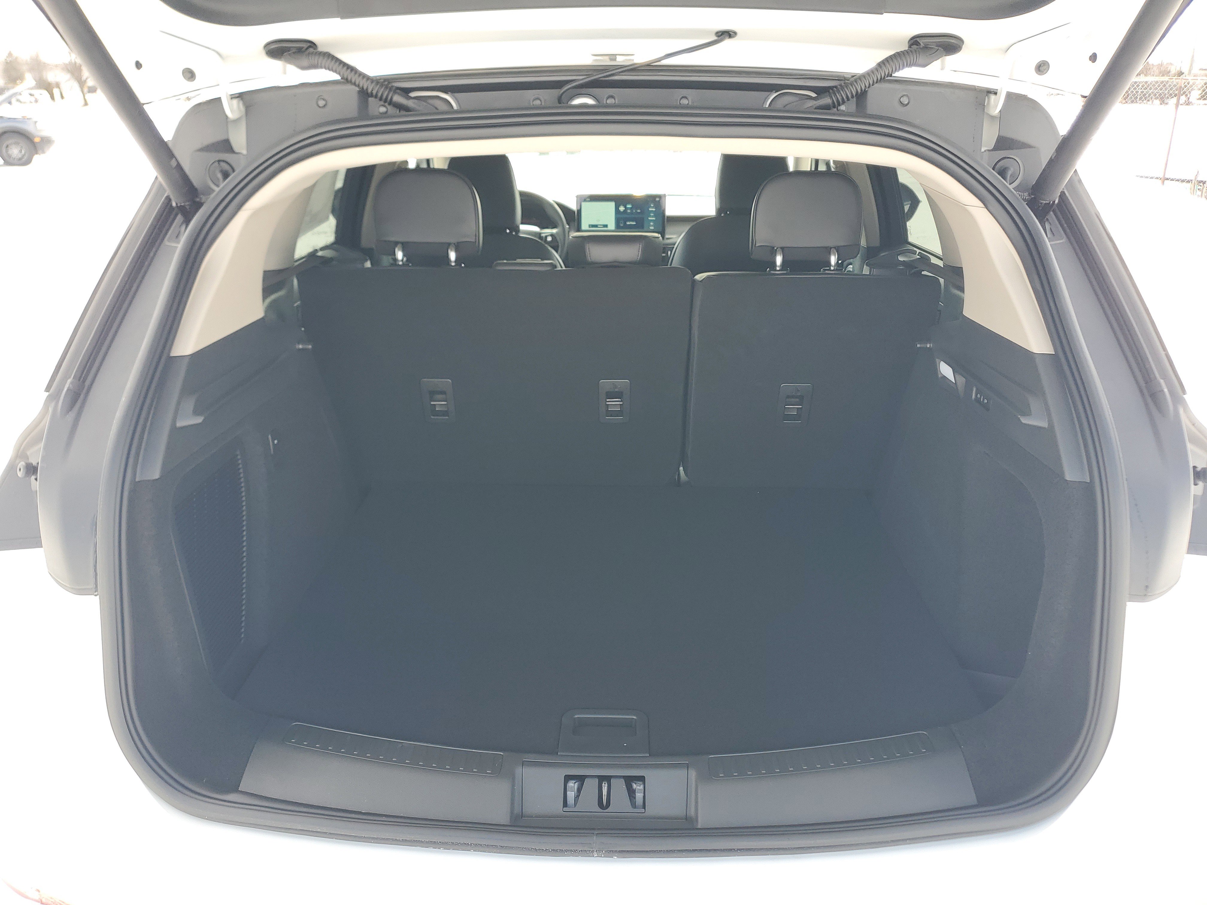 New 2026 Lincoln Corsair Premiere image 29