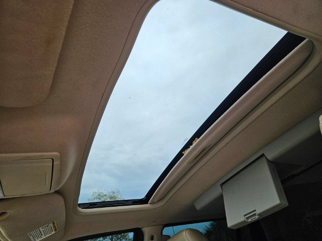 Used 2010 Ford Expedition Eddie Bauer RWD image 11
