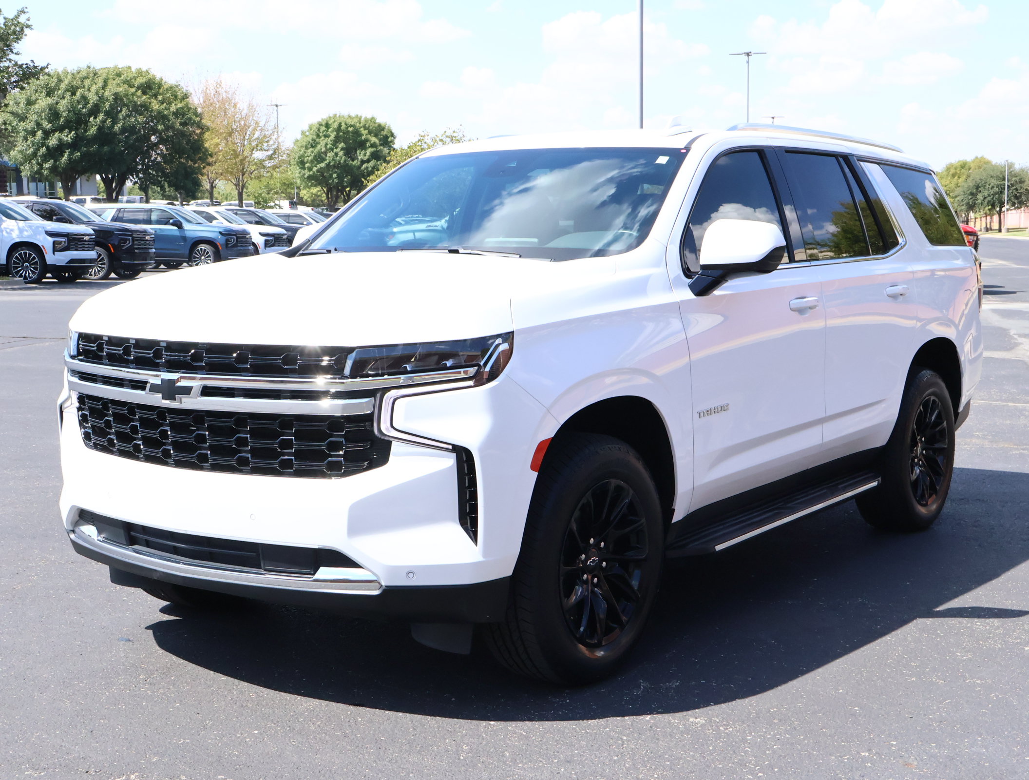 Used 2023 Chevrolet Tahoe LS RWD image 29
