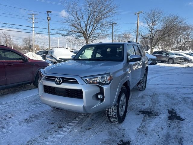 Used 2024 Toyota 4Runner SR5 image 5