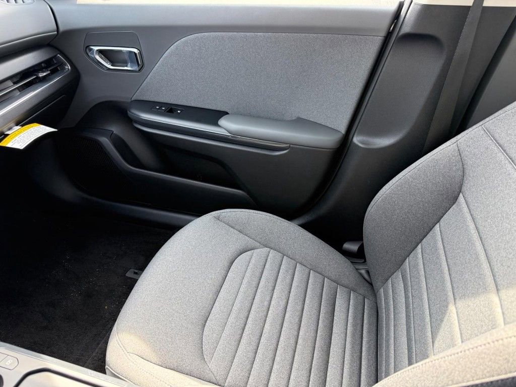 New 2025 Kia K4 GT-Line Turbo FWD image 16