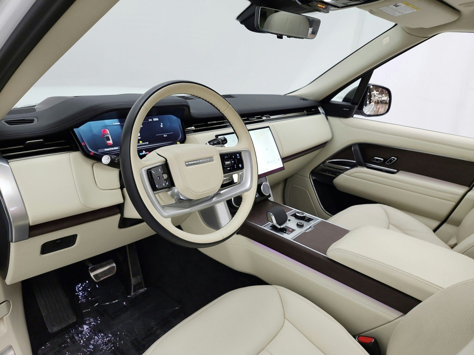 Used 2023 Land Rover Range Rover SE AWD/4WD image 12