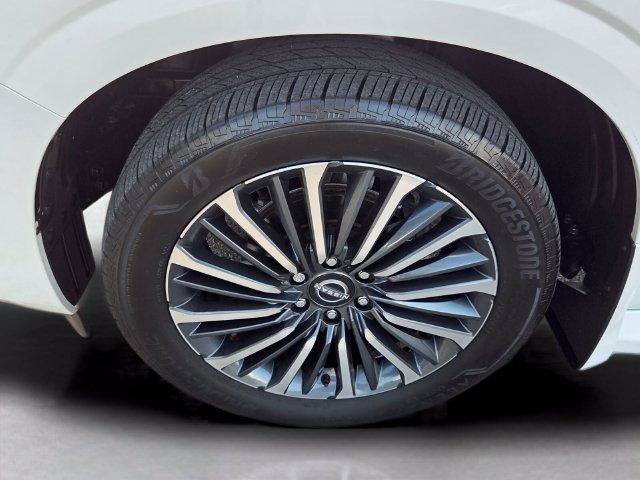 Used 2025 Nissan Armada Platinum Reserve RWD image 9