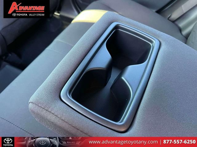 Used 2023 Toyota RAV4 SE w/ Weather & Moonroof Package image 17