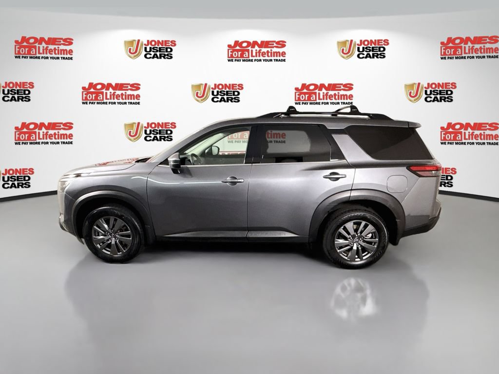Used 2025 Nissan Pathfinder SV w/ Black Appearance Package AWD/4WD image 14
