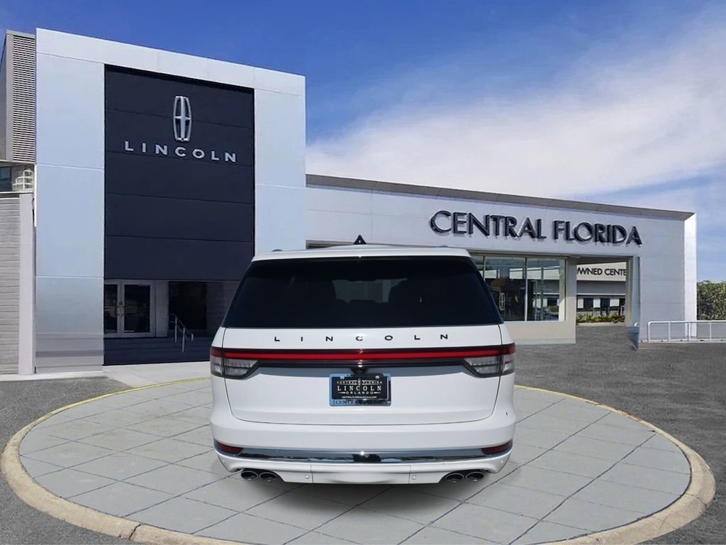 Used 2025 Lincoln Aviator Black Label image 5
