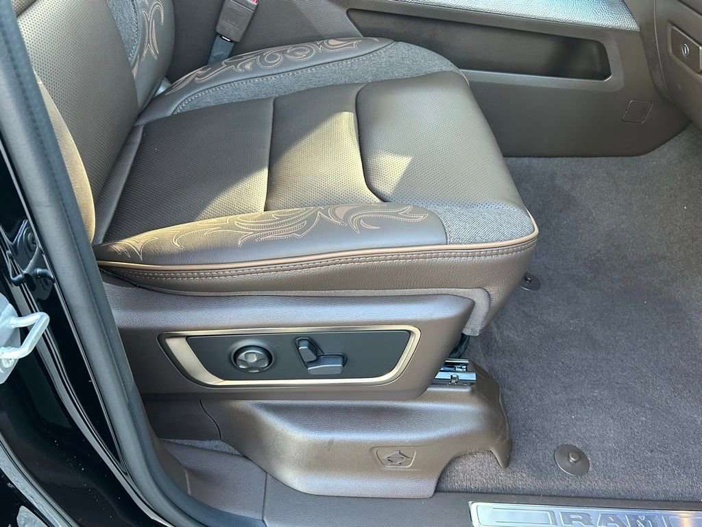 New 2026 RAM 1500 Limited image 44