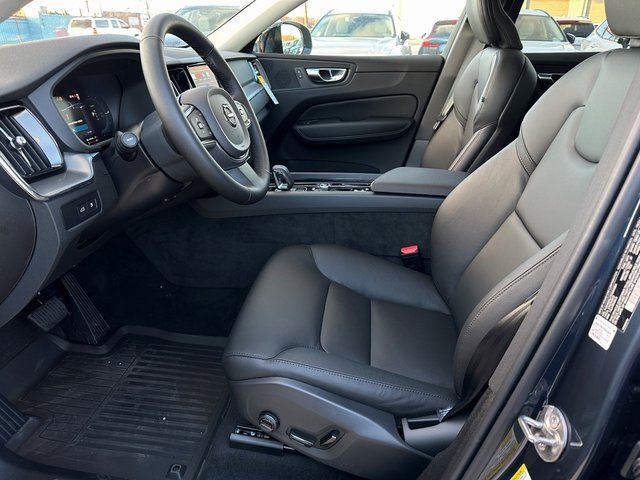 New 2025 Volvo XC60 T8 Core w/ Climate Package image 3