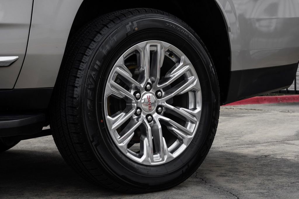 Used 2021 GMC Yukon XL SLT w/ SLT Premium Package image 57